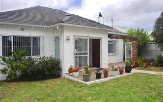 3 Bedroom House in Plumstead