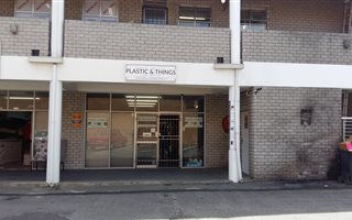 80 m² Commercial space in Tableview