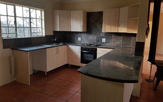 3 Bedroom Cluster in Chartwell AH