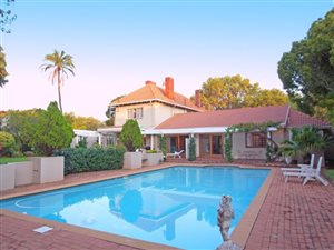 4 Bed House in Saxonwold