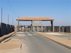 1200 m² Land available in Diepsloot