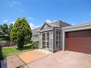 3 Bed House in Eldorado Park