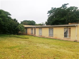 5 Bed House in President Park