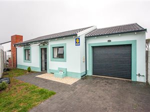 3 Bed House in Pinelands