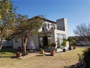 3 Bed House in Highveld Park