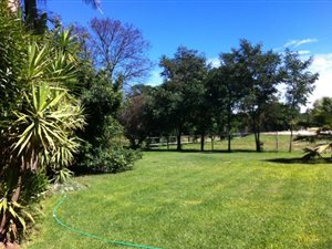 1 ha Farm in Chartwell
