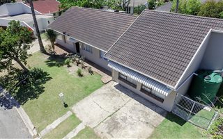 4 Bedroom House in Beacon Bay