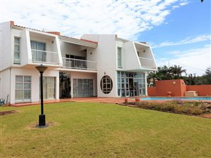 5 Bed House in Desainagar
