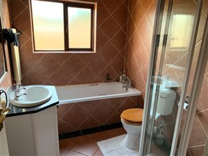 3 Bed Simplex in Eco Park