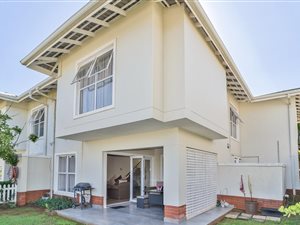 3 Bed Duplex in Kindlewood Estate