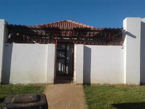 4 Bed House in Leachville