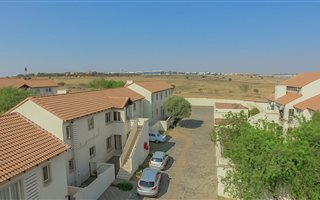 2 Bedroom Apartment in Country View