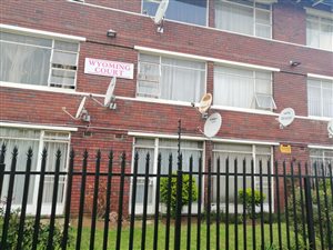 1 Bed Flat in Germiston Central