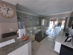 2 Bed Simplex in Meyerspark
