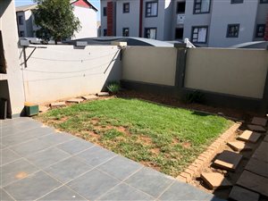 3 Bed Duplex in Honeydew