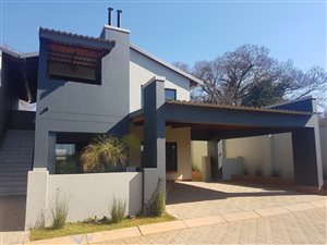 2 Bed Apartment in Waterkloof