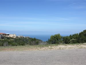 900 m² Land available in Dana Bay