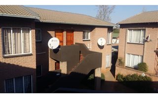 2 Bedroom Townhouse in Mayberry Park