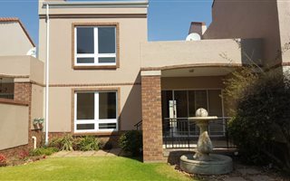 3 Bedroom Townhouse in Woodhill