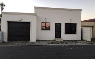 3 Bedroom House in Ottery