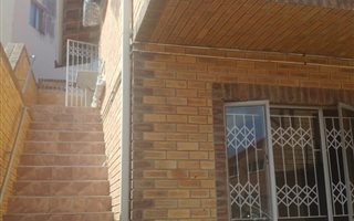2 Bedroom House in Montford