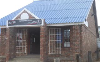500 m² Commercial space in Humansdorp