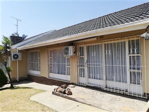 4 Bed House in Gillview