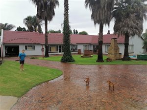 4 Bed House in Pollak Park