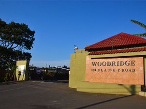 2 Bed Apartment in Montclair