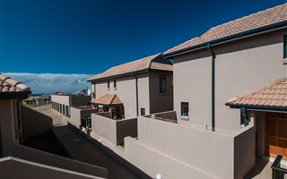 2 Bedroom House in Kidds Beach