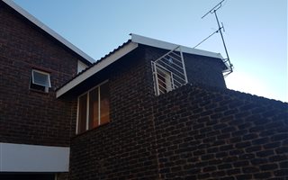 3 Bedroom Flat in Ridgeway