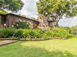 3 Bed House in Val de Grace