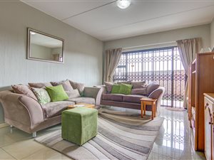 2 Bed Townhouse in Benoni AH