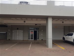 599 m² Industrial space in Hatfield