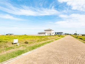 600 m² Land available in Le Grand Golf Estate