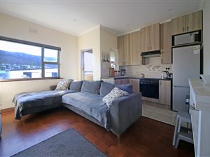 2 Bed Apartment in Fish Hoek