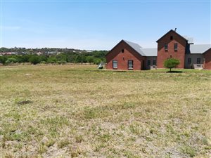 999 m² Land available in Boschkop