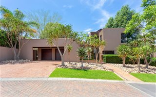 4 Bedroom House in Dainfern Valley