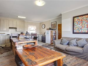 2 Bed Apartment in Victory Park