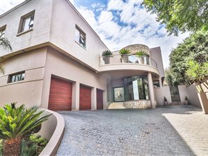 5 Bed House in Bassonia Estate
