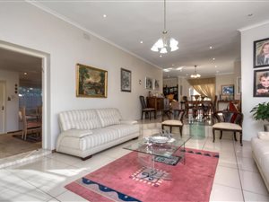 4 Bed House in Silvamonte