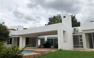 4 Bedroom House in Dainfern Golf Estate