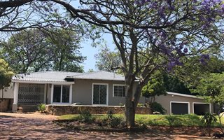 1 ha Smallholding in White River
