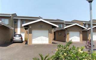 3 Bedroom House in Meerensee