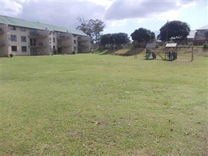 2 Bed Flat in Mt Edgecombe