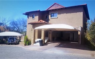 4 Bedroom House in Fleurdal