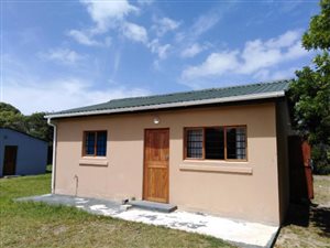 2 Bed House in Gansbaai and surrounds
