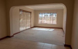 3 Bedroom Apartment in River Club