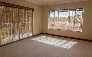 3 Bedroom Apartment in River Club