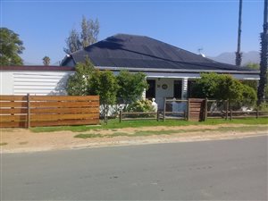 3 Bedroom House in Stanford